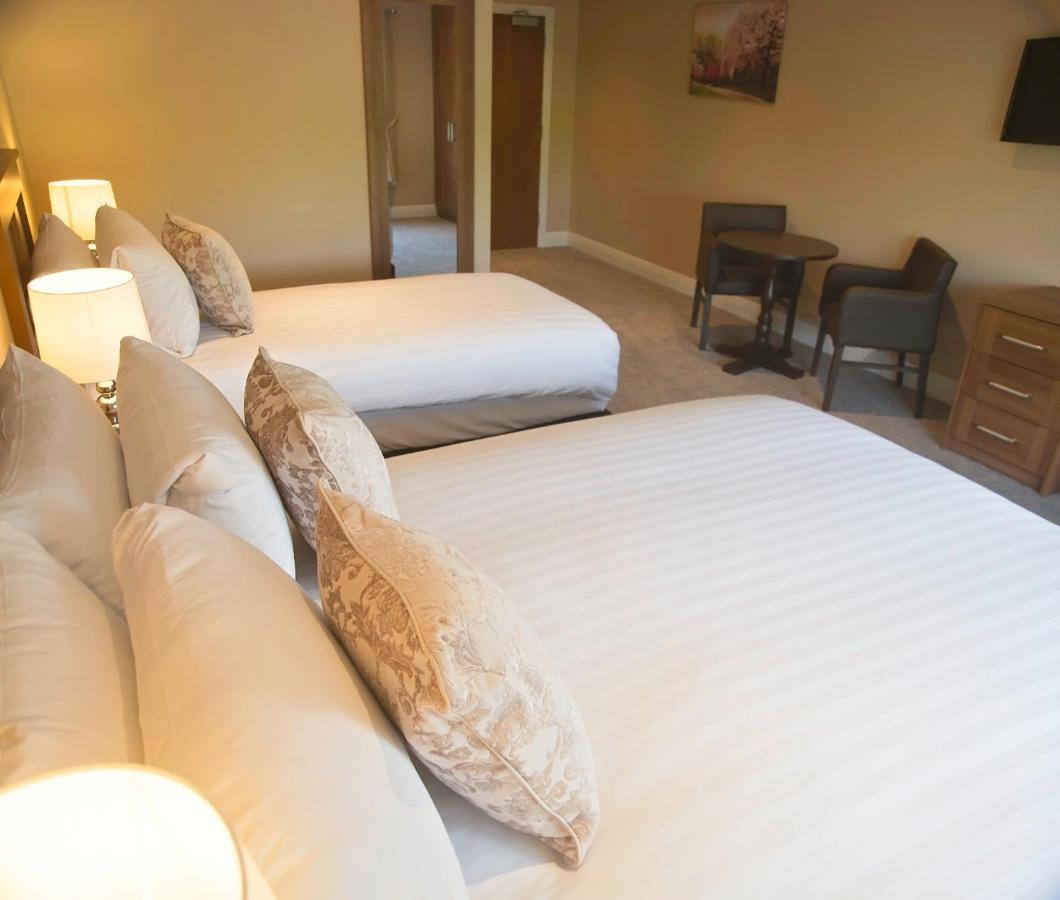 Hillview House Otel Lusk Dış mekan fotoğraf