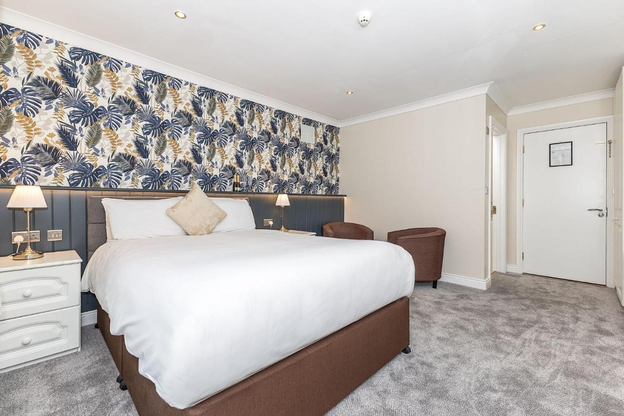 Hillview House Otel Lusk Dış mekan fotoğraf