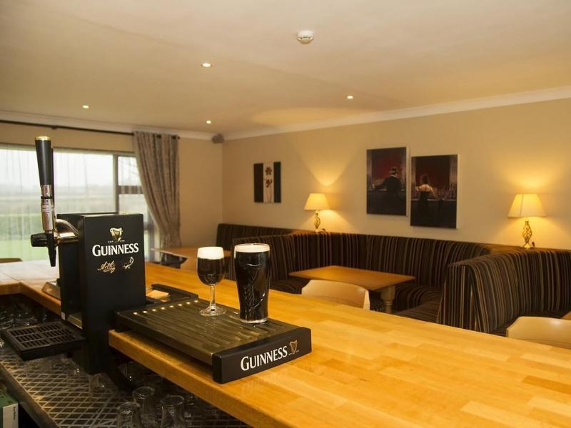 Hillview House Otel Lusk Dış mekan fotoğraf